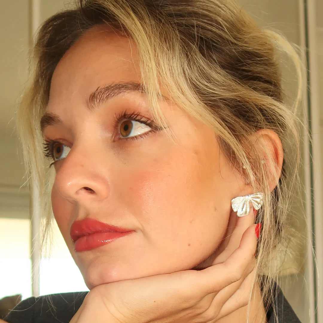 Gimme - Zara Bow Silver Earrings