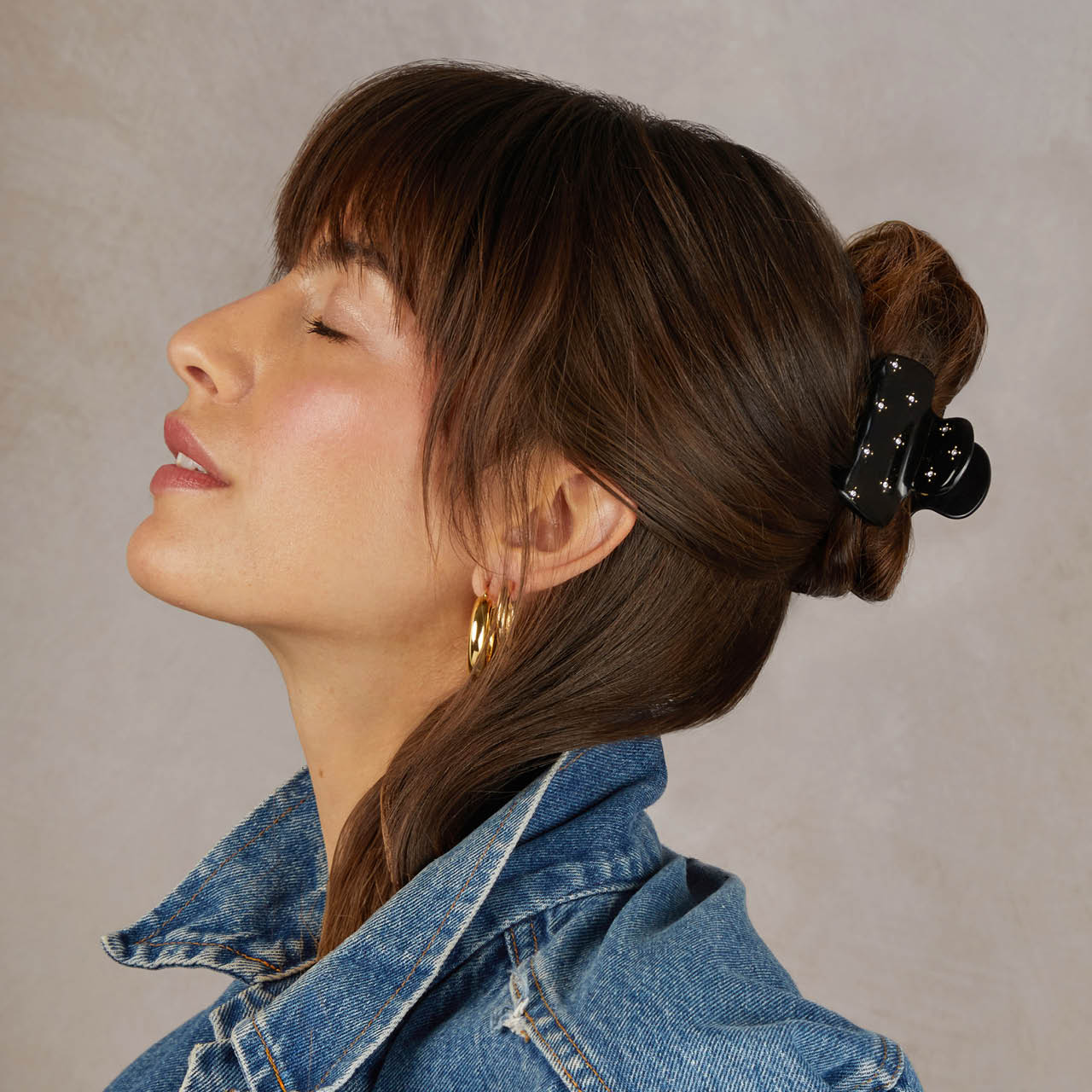 Kitsch Cloud Claw Clip - Black Rhinestone