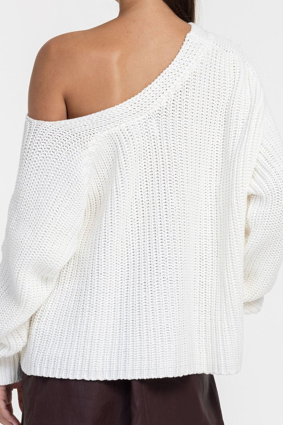 Lean On Me Sweater - White