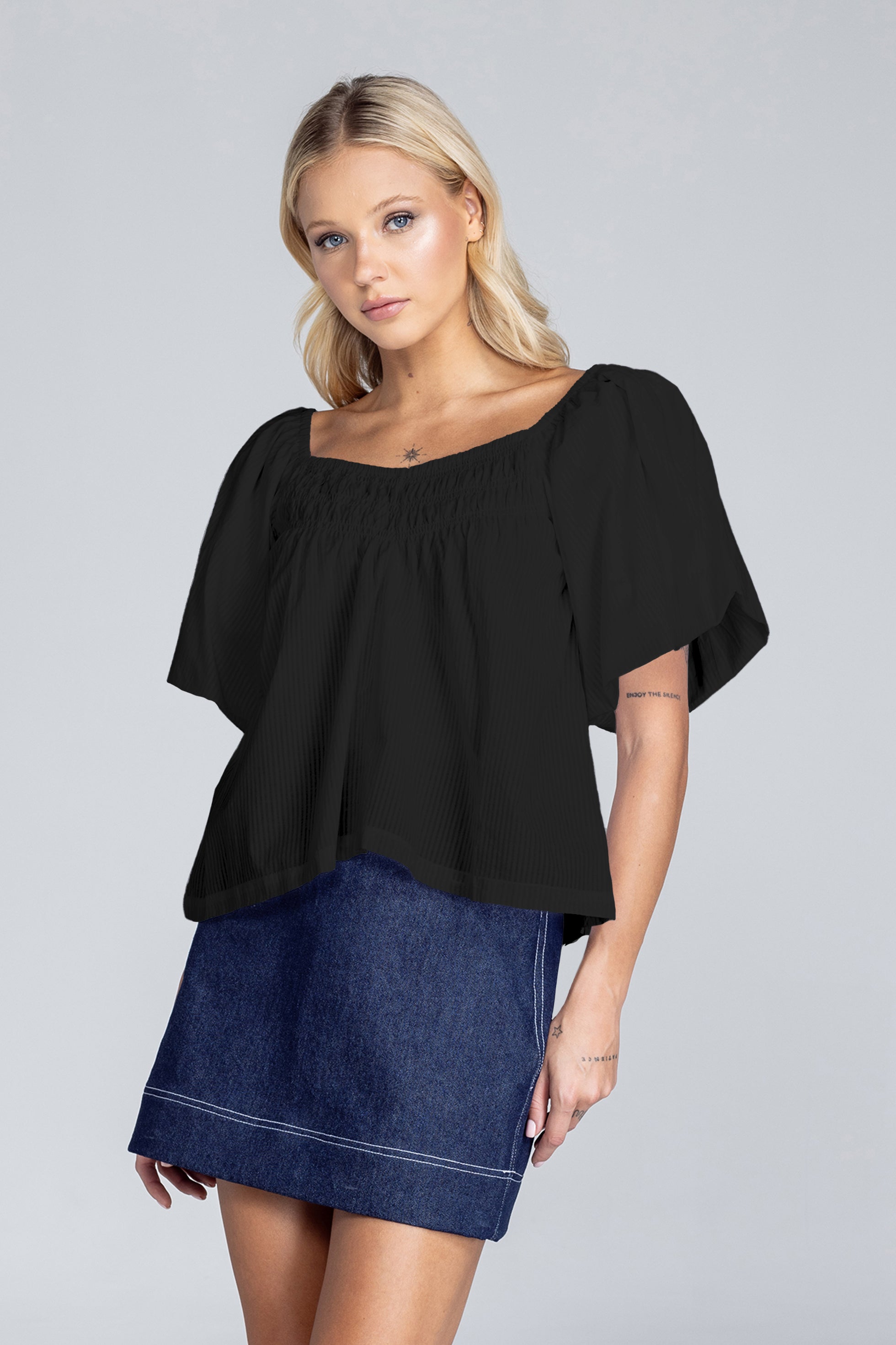 Love Me A Little Top - Black