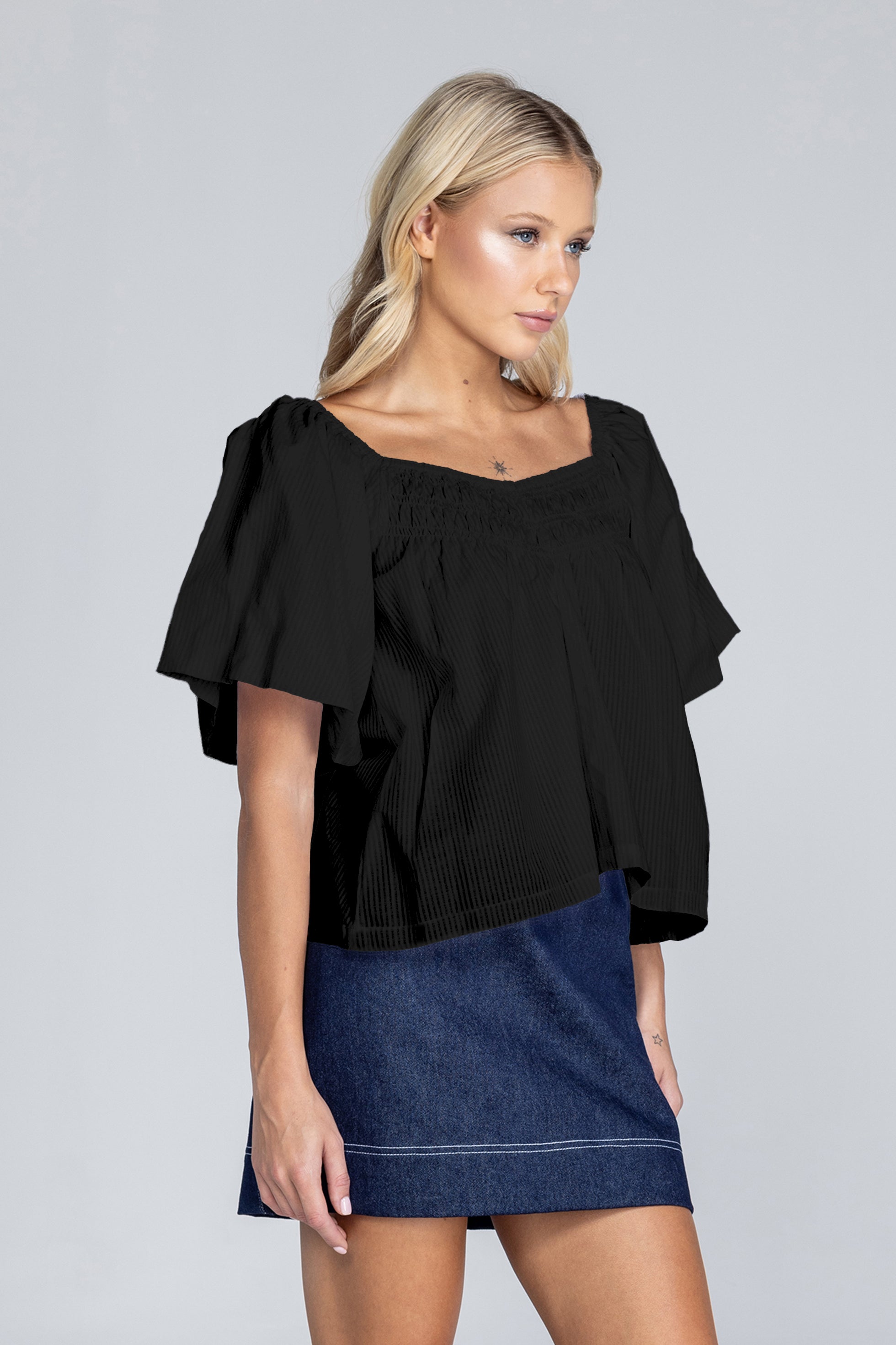 Love Me A Little Top - Black