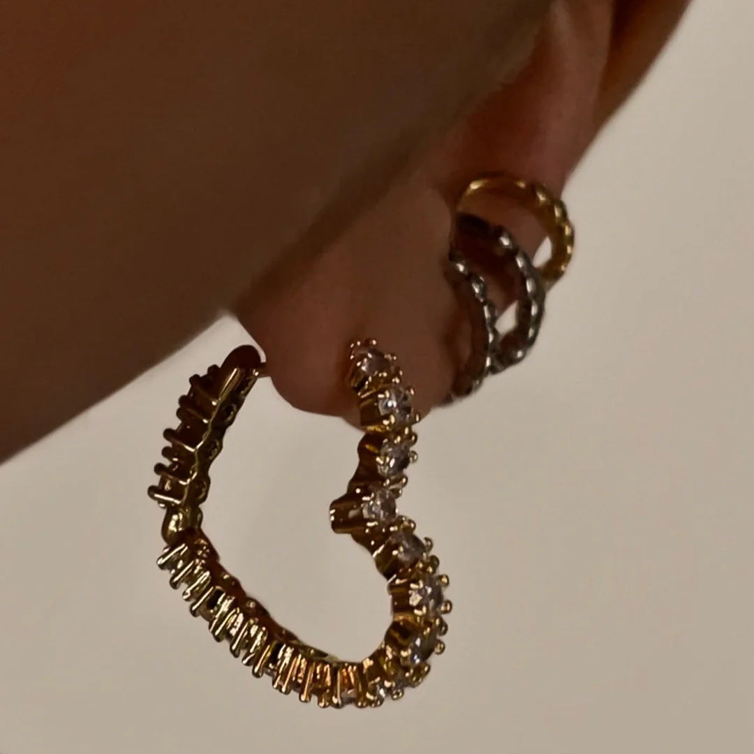 Luv AJ - Diamond Heart Bijoux Hoops - Gold