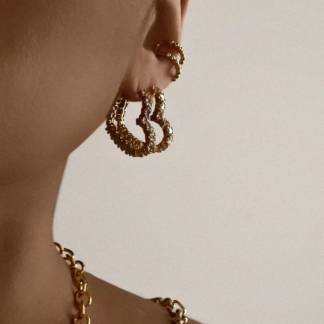 Luv AJ - Diamond Heart Bijoux Hoops - Gold