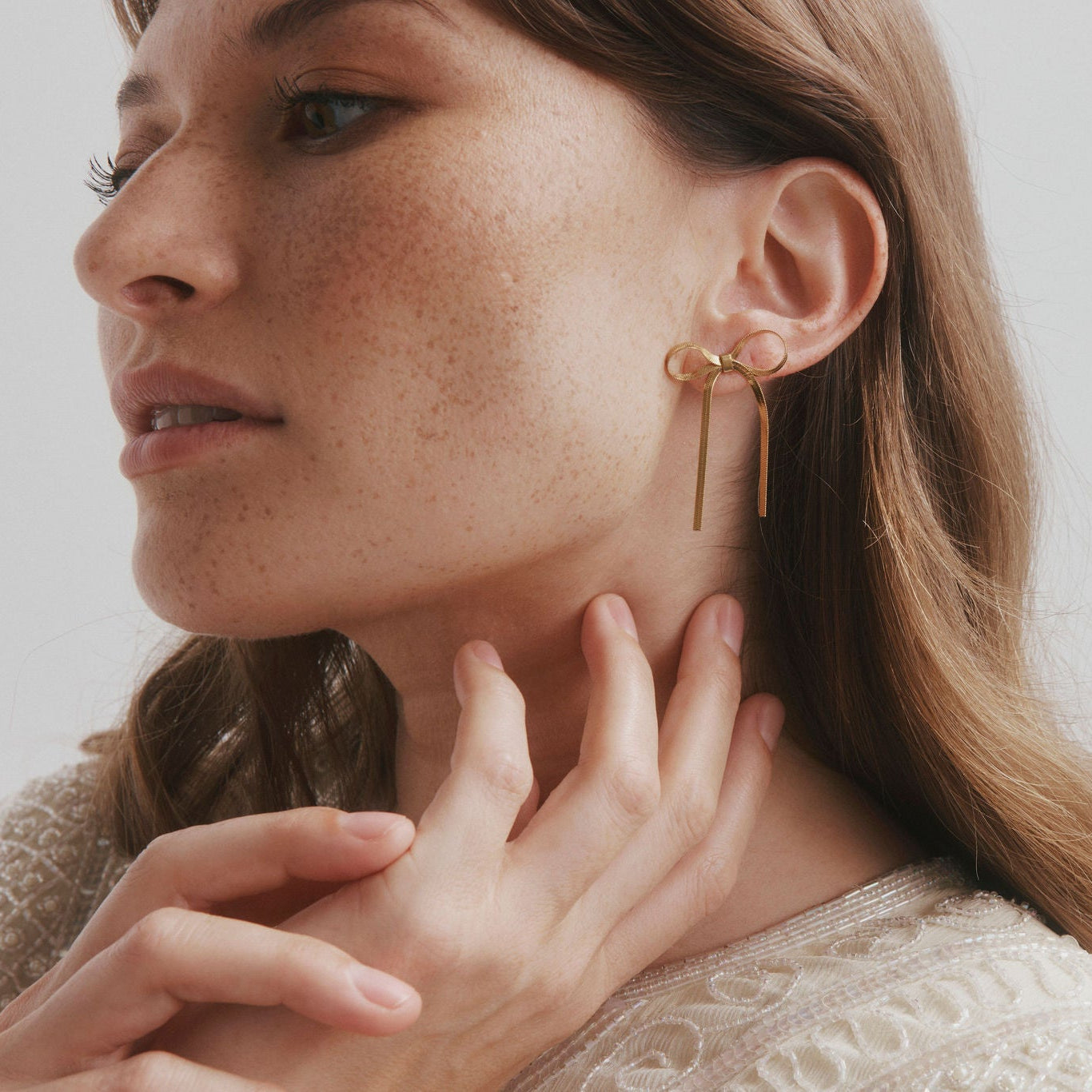 Castel & Co - Ribbon Earrings - Gold