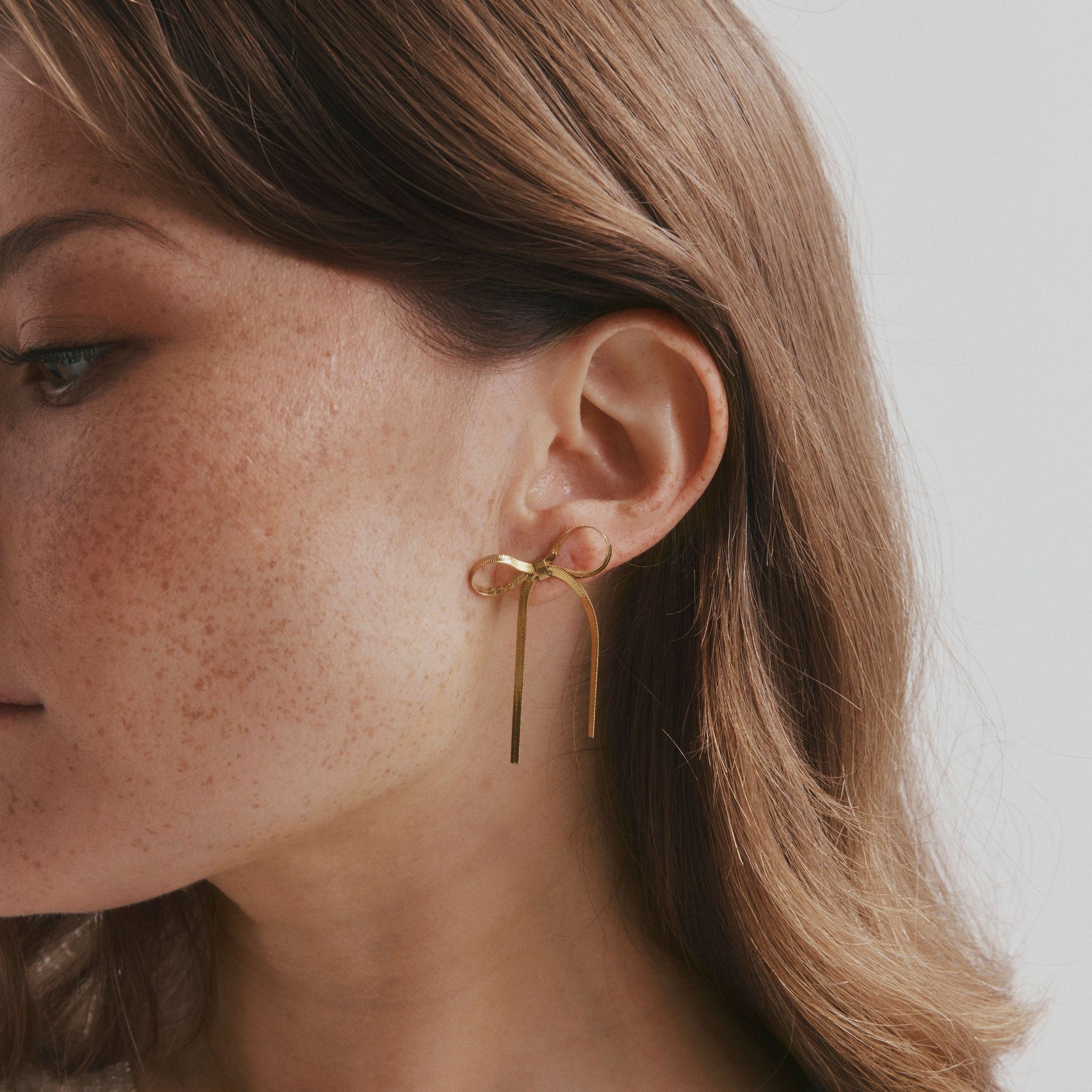 Castel & Co - Ribbon Earrings - Gold