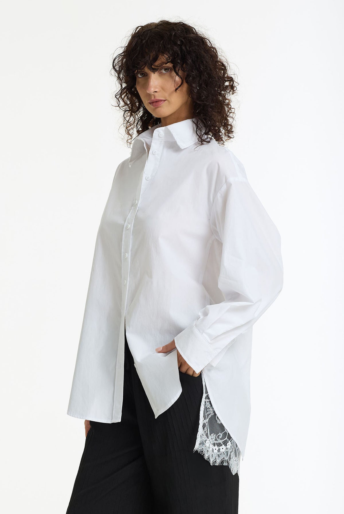 Reveal Lace Back Cotton Shirt | White