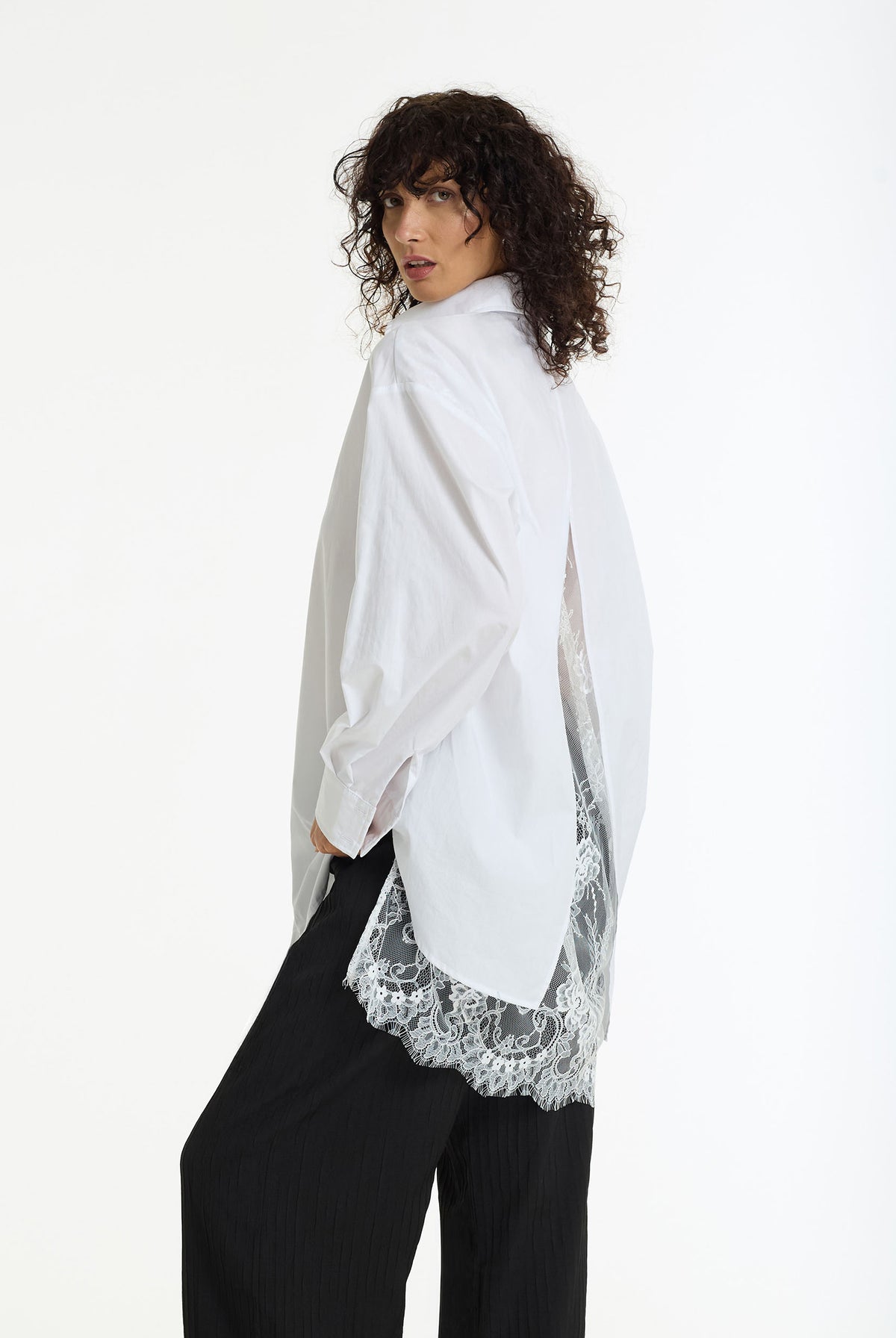 Reveal Lace Back Cotton Shirt | White