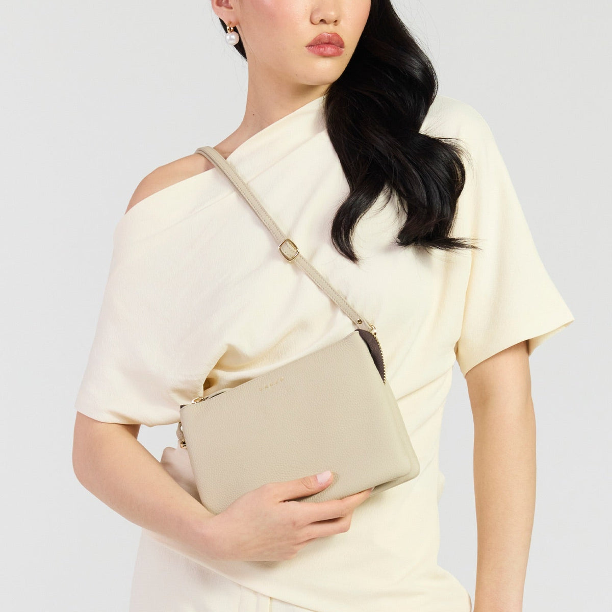 Saben - Tilly's Big Sis Crossbody - Oyster