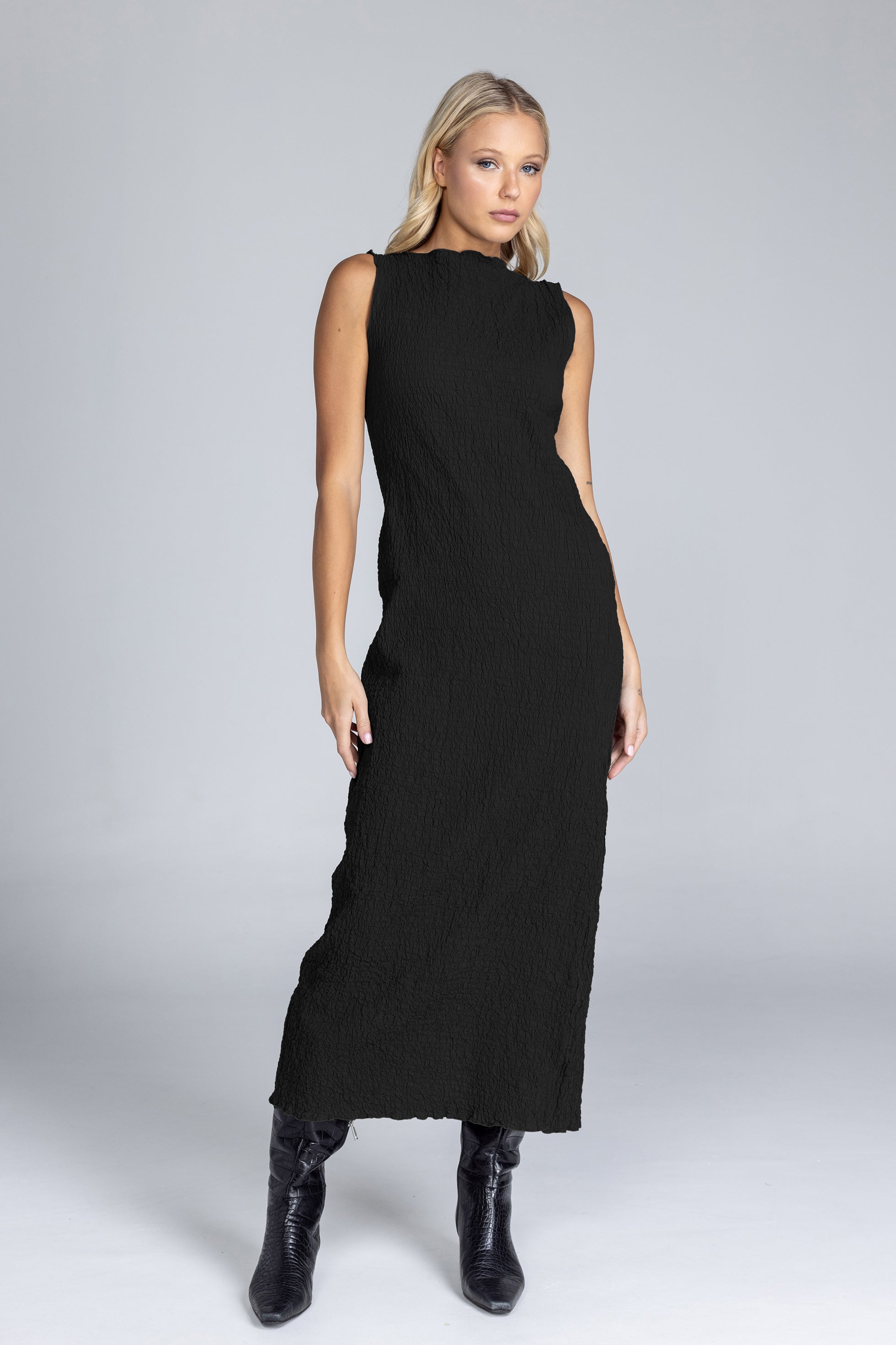 Steal My Heart Dress - Black