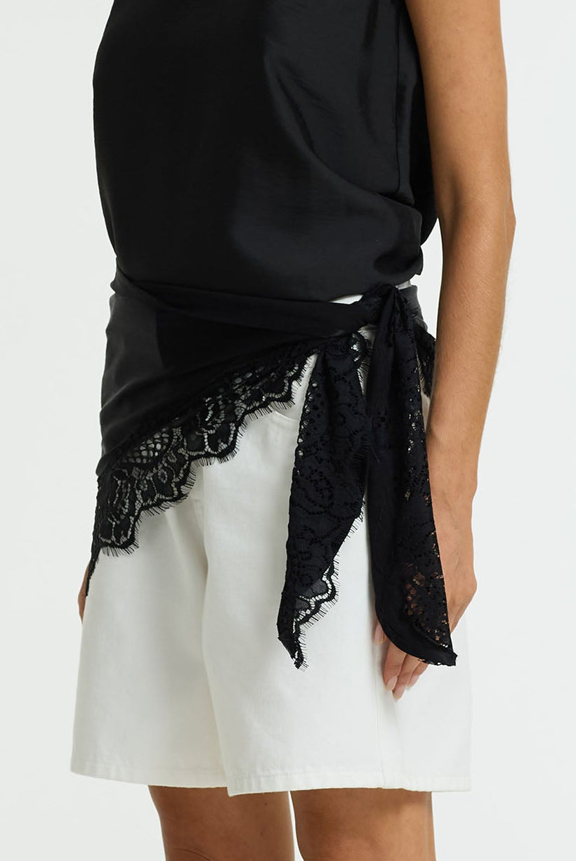PRE-ORDER The Lace Edit Bandana - Black