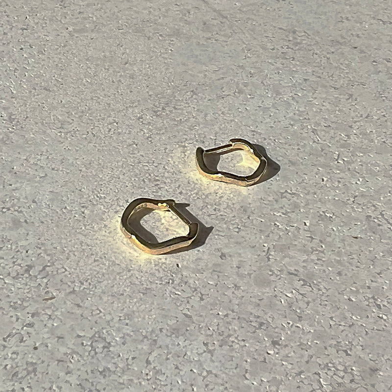 Saint Valentine - Vera Wave Huggies - Gold