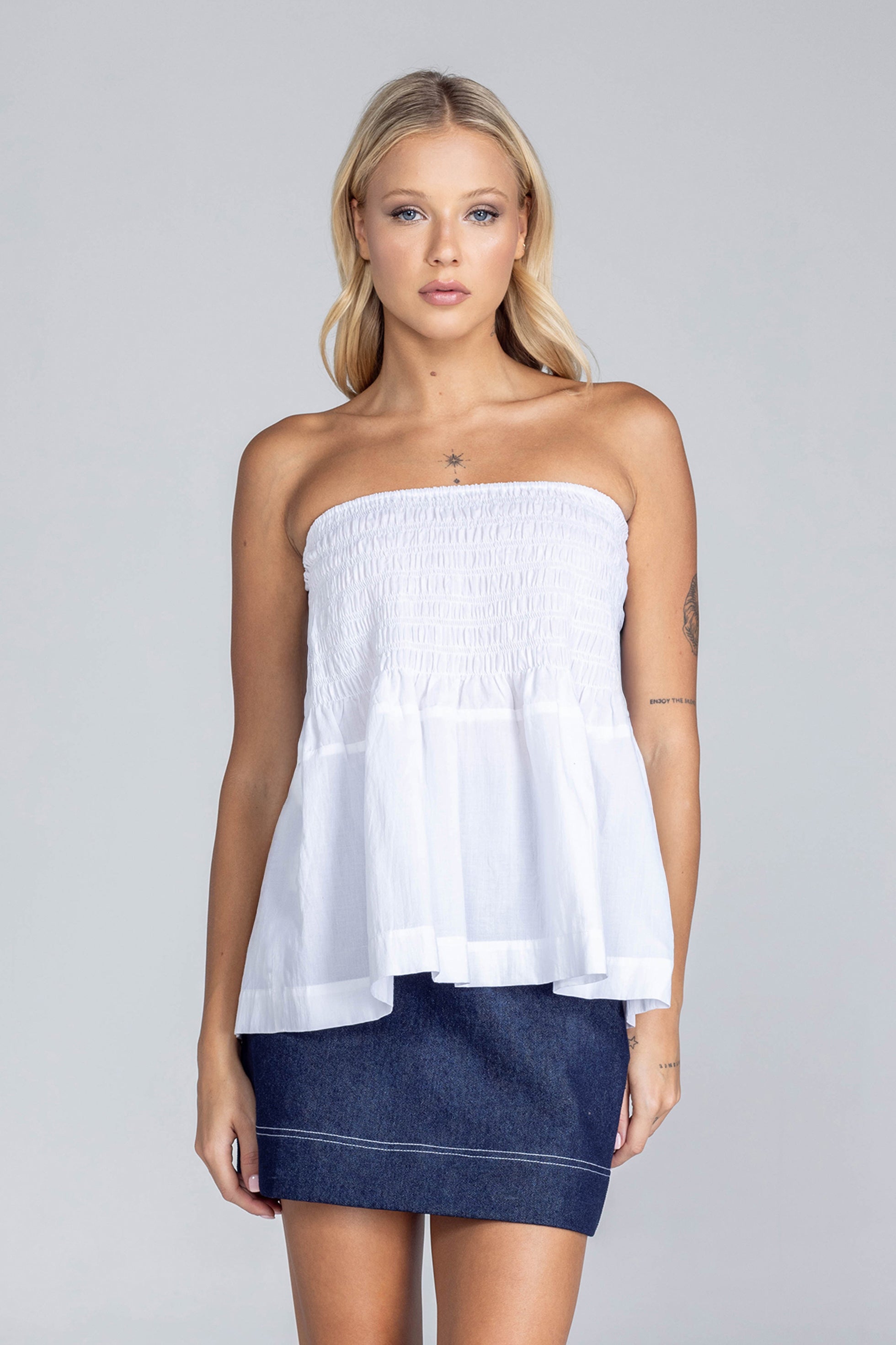 Victoria Bandeau - White