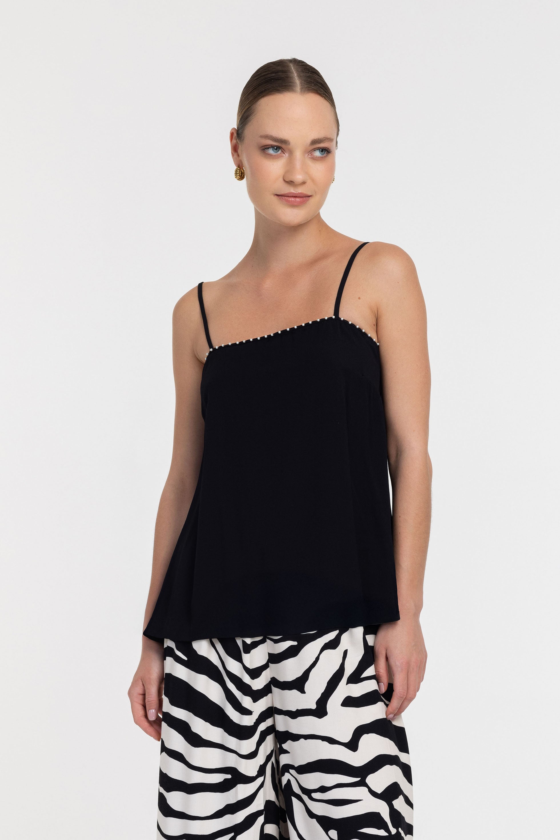 Wild at Heart Top - Black with Pearl Trim